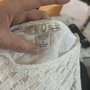 White full length summer dress size Small 100 percent cotton